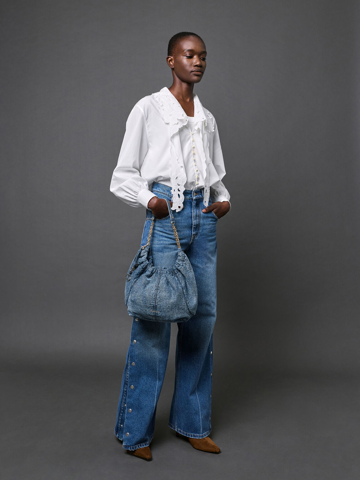 Ciara シアラ デニムルーシュドホーボーバッグ, デニムブルー, hi-res