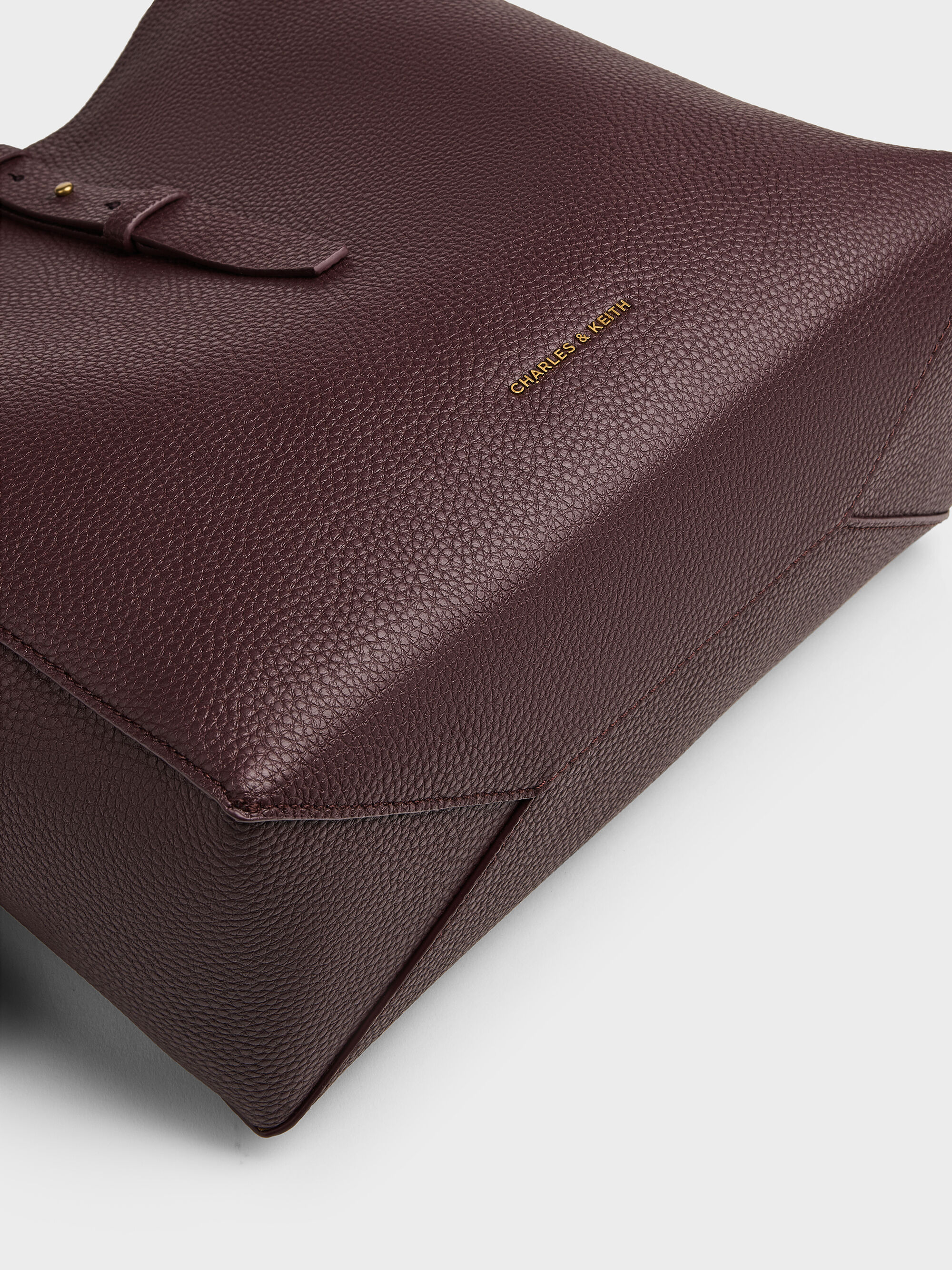 Beryl ベリル ベルトホーボーバッグ - ワインベリーレッド | CHARLES