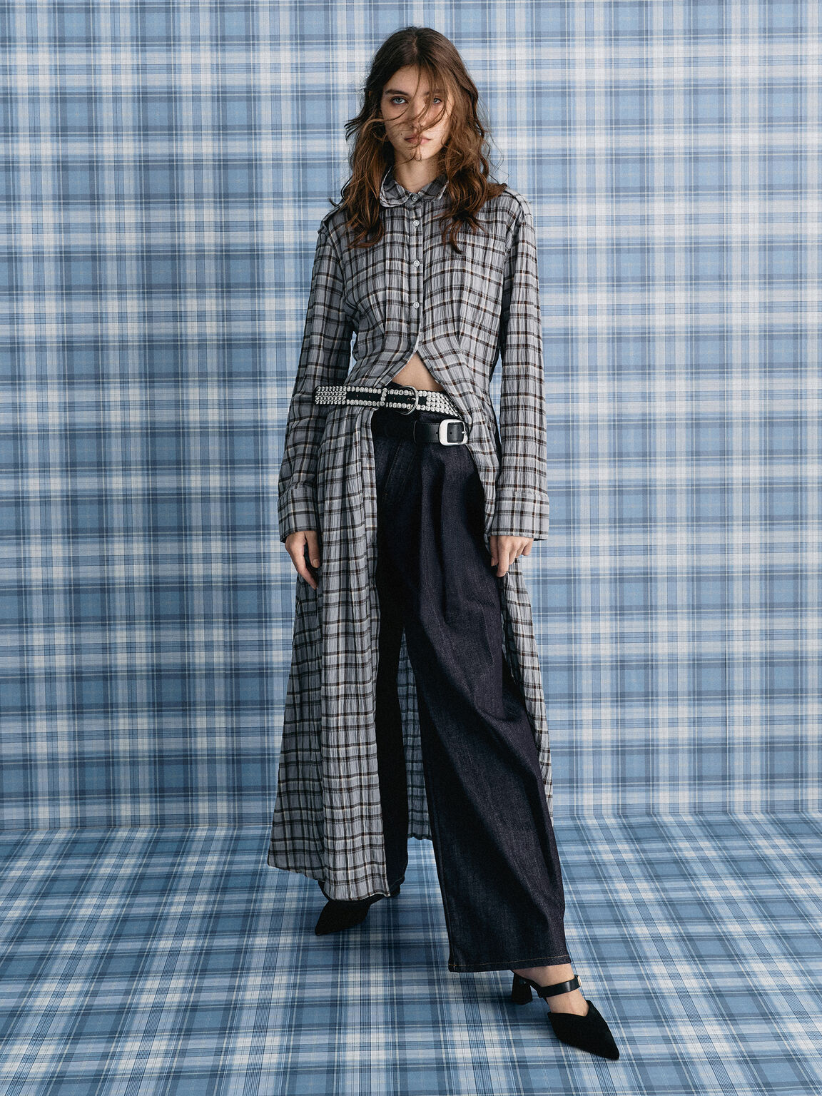 Lando ランド ポインテッドドゥメタリックバックルヒールミュール, ブラック2, hi-res