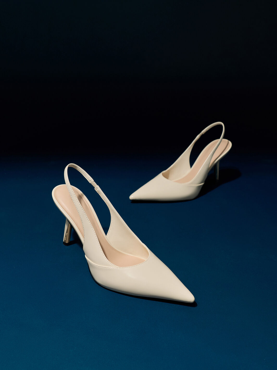 Taylen テイレン スリングバッグパンプス, ベージュ, hi-res