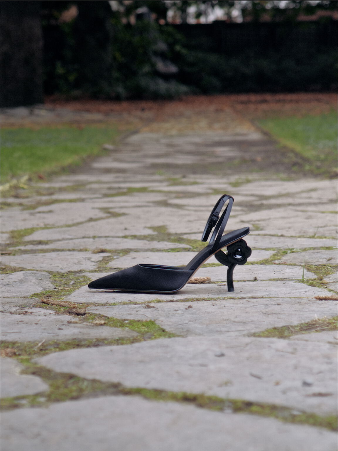 ポインテッドフラワーヒール アンクルストラップパンプス, ブラックテクスチャード, hi-res