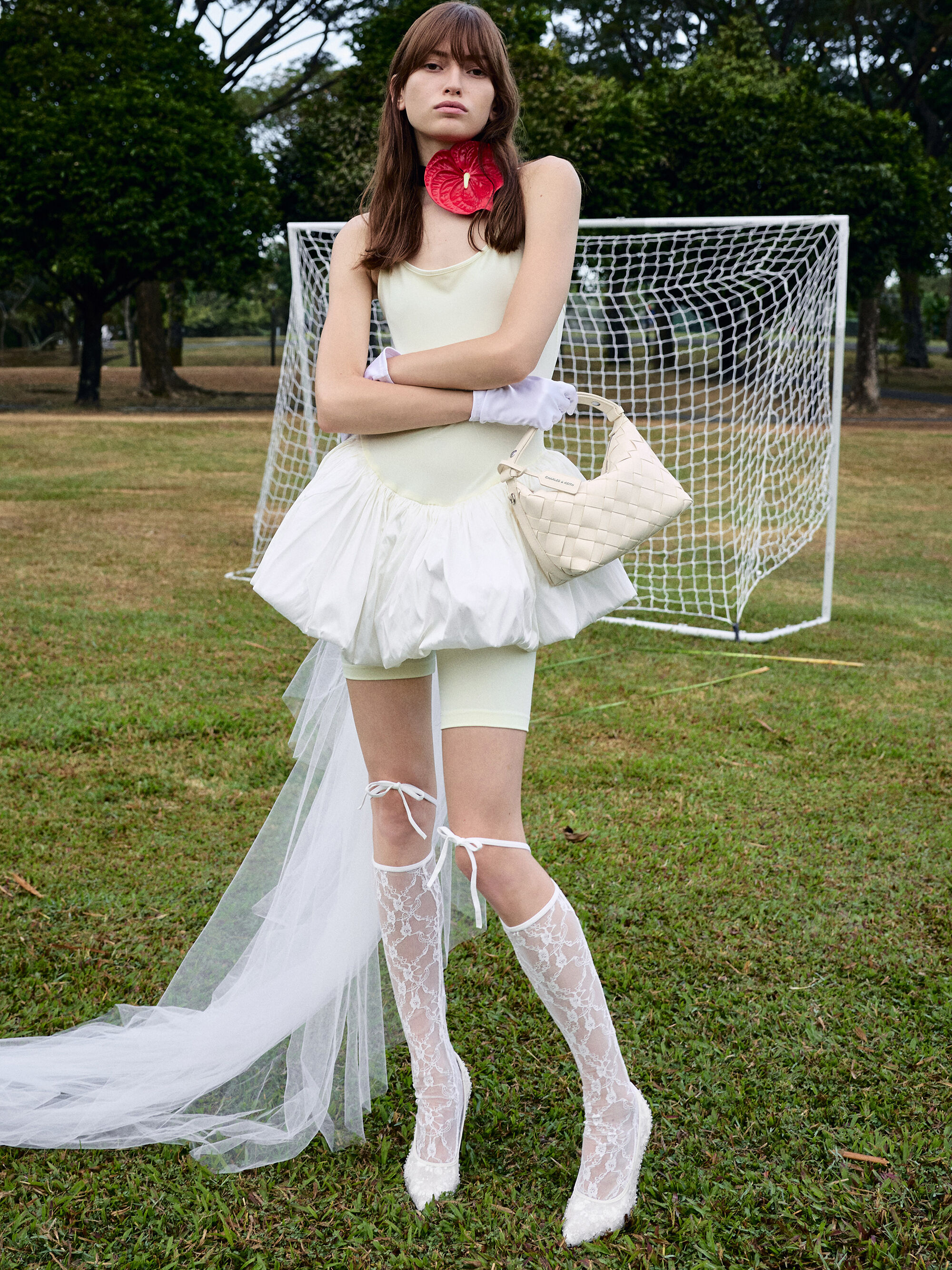 Ivette イヴェット ウーブンショルダーバッグ - クリーム | CHARLES