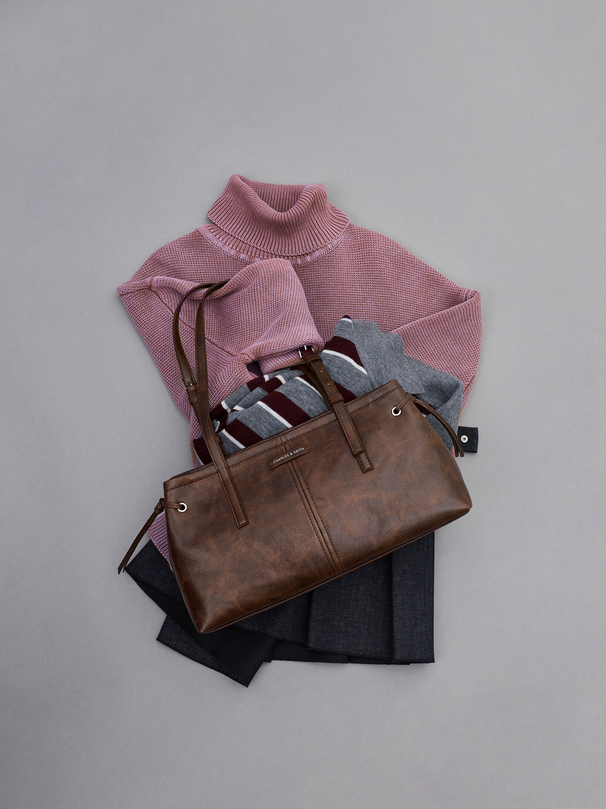 Noane ノアン イーロンゲイティドハンドルショルダーバッグ - ディ