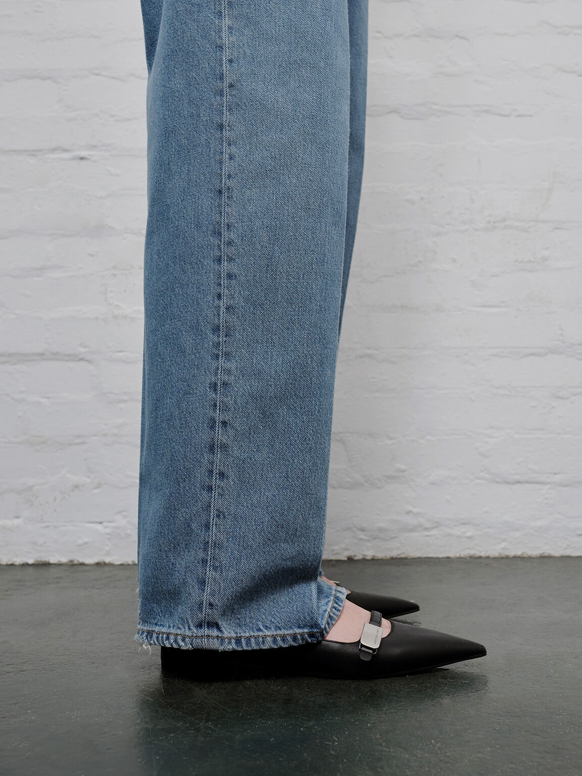 Robbie ロビー ポインテッドトゥバレエフラット, ブラック, hi-res