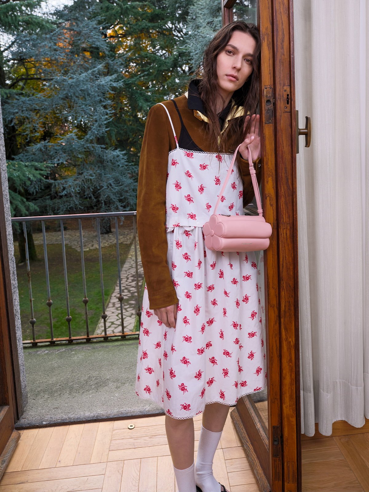 Mabel メイベル フラワーショルダーバッグ - CHARLES & KEITH