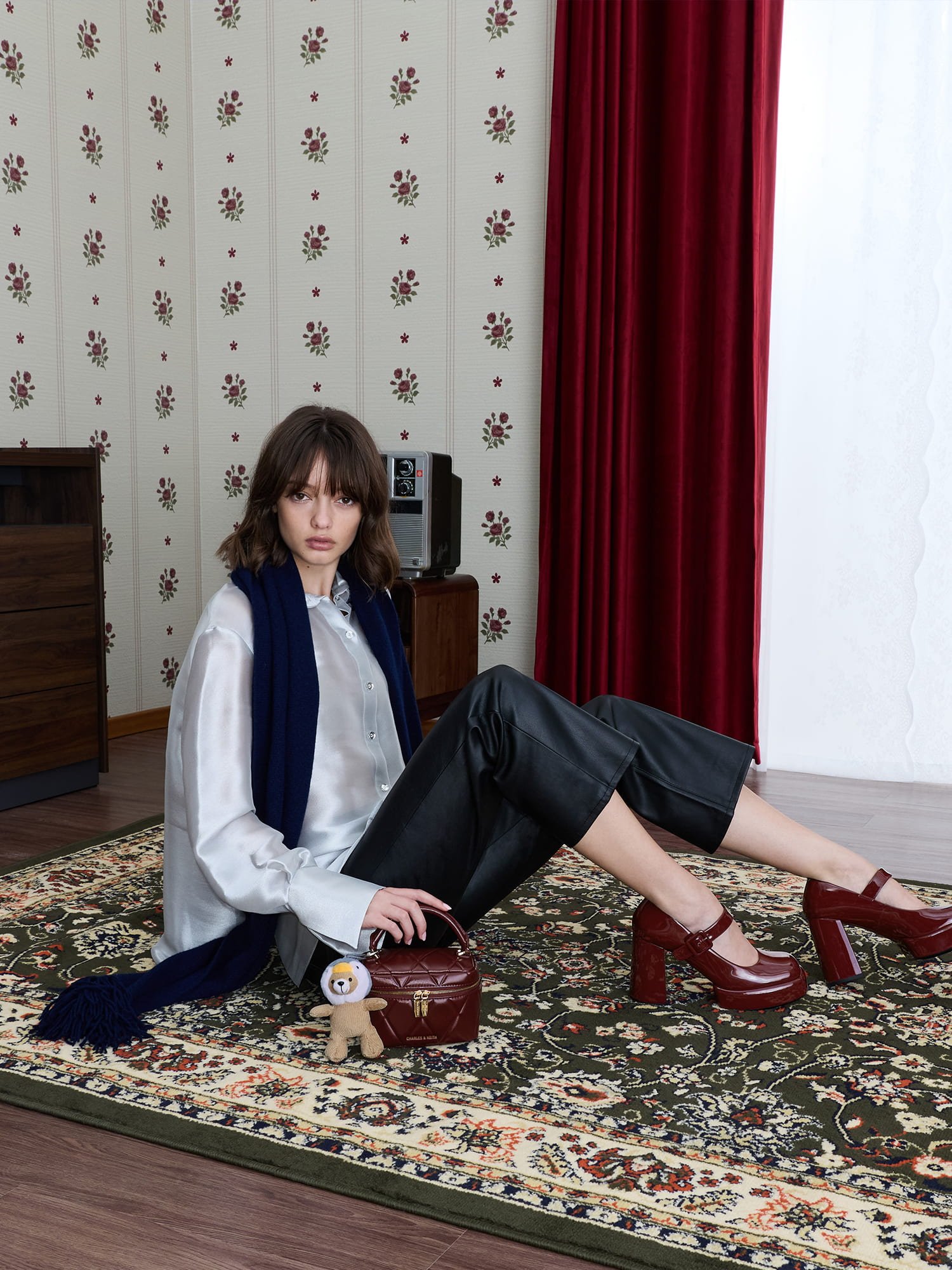 パテント トランスルーセントヒール スリングバックウェッジ - CHARLES & KEITH