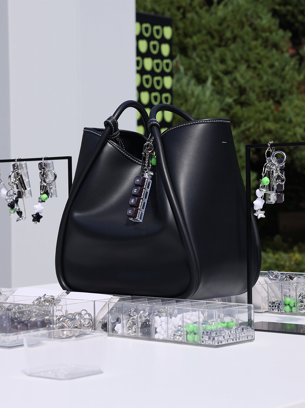 チャールズアンドキース バッグ CharlesKeithAcademy Pop-Up In Seoul, Korea | CHARLES & KEITH