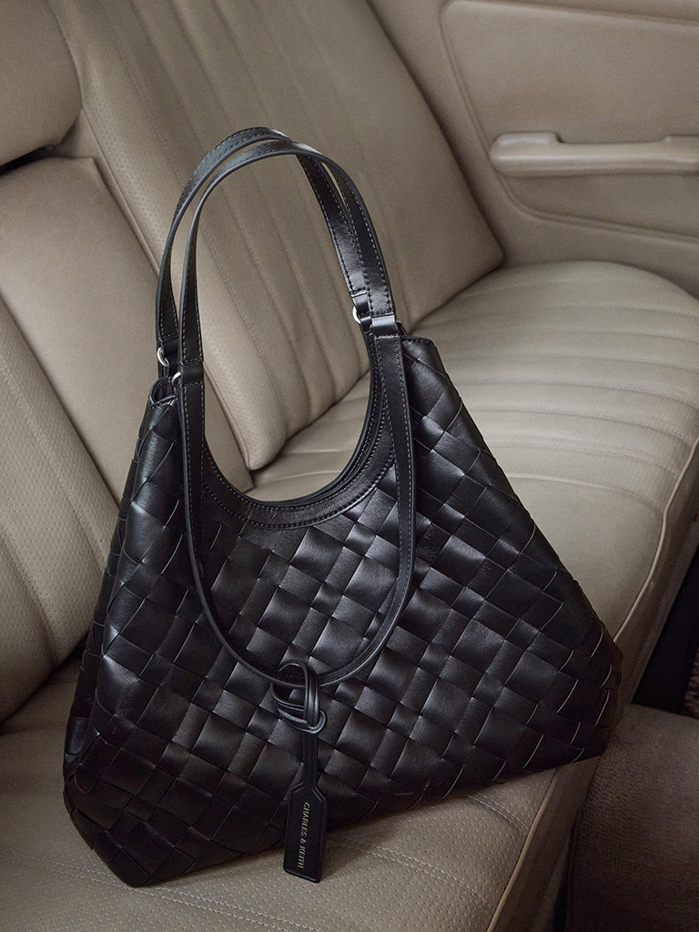 Ivetteコレクションをチェック | CHARLES & KEITH (チャールズアンド 