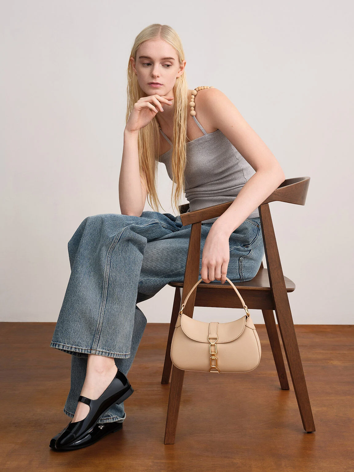 Agatha アガサ チェーンアクセントホーボーバッグ - ベージュ - ヌード - CHARLES & KEITH