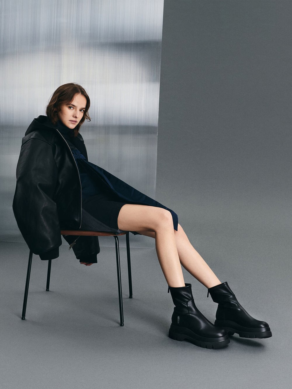 Janie ジェイニー キルトパールエンベリッシュドボウハンドル クレセントバッグ - CHARLES & KEITH