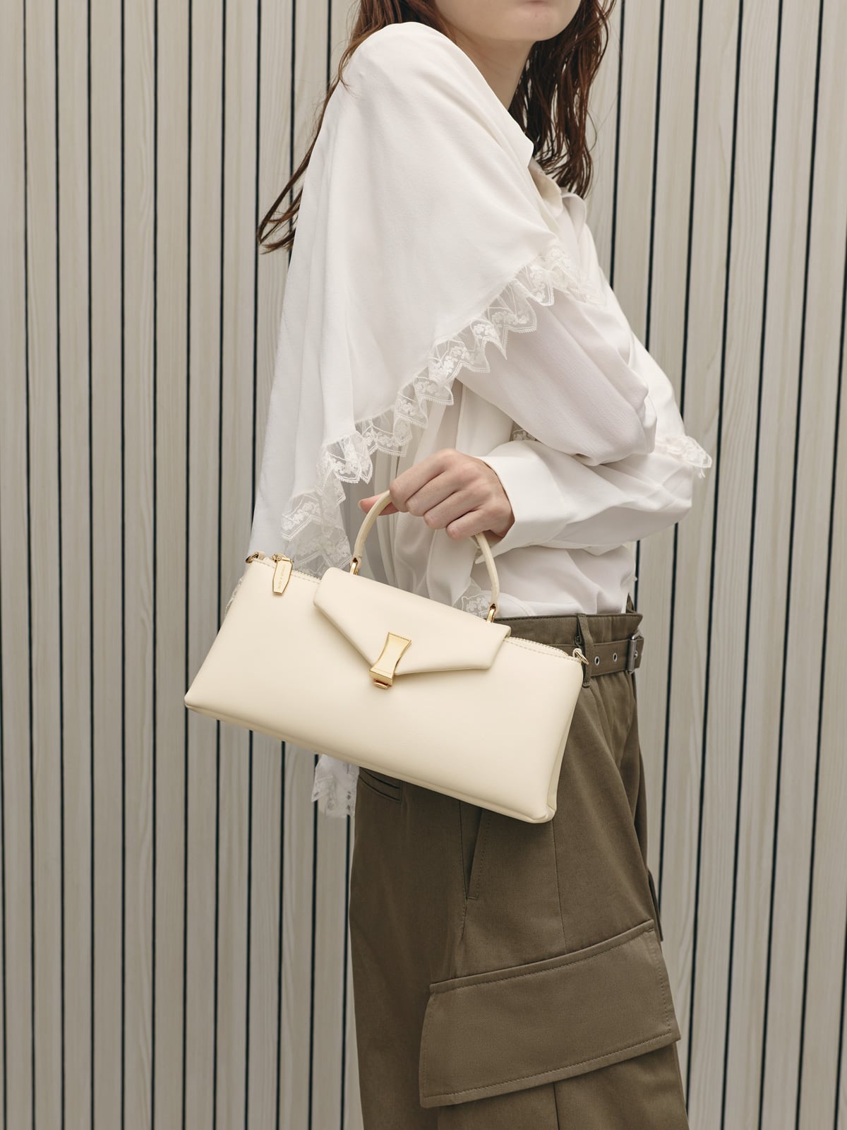 Lilibet リリベット イロンゲイティッド トップハンドルバッグ - CHARLES & KEITH