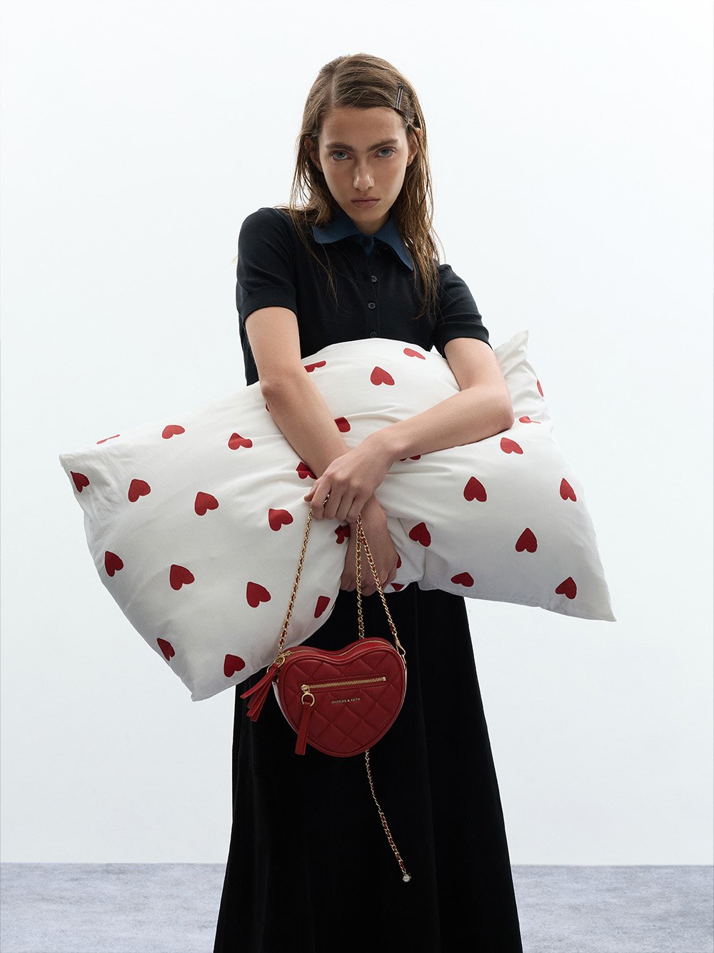 Paffuto パフート キルトハートクロスボディバッグ- CHARLES & KEITH