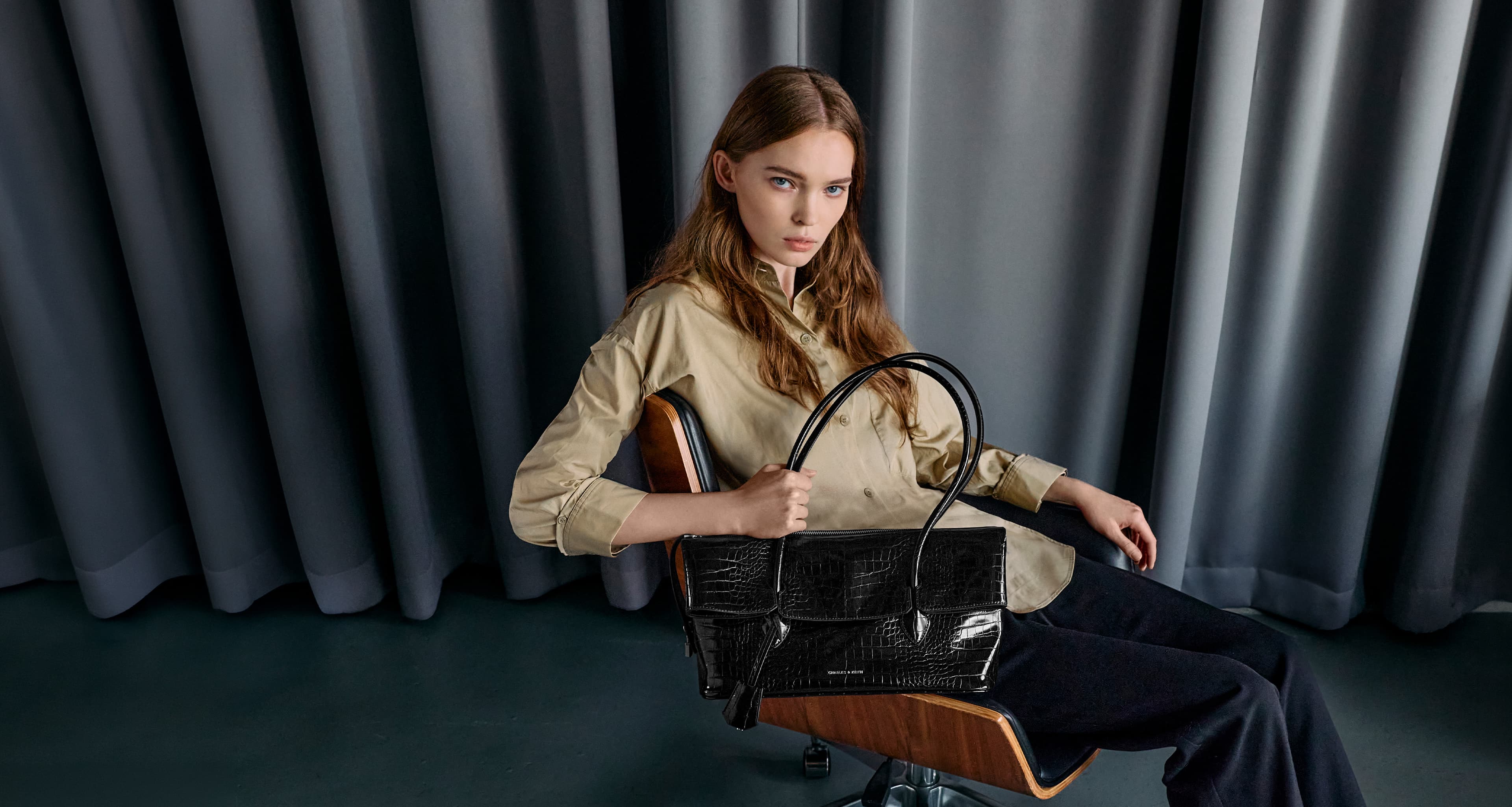 公式】CHARLES & KEITH (チャールズアンドキース) 通販サイト