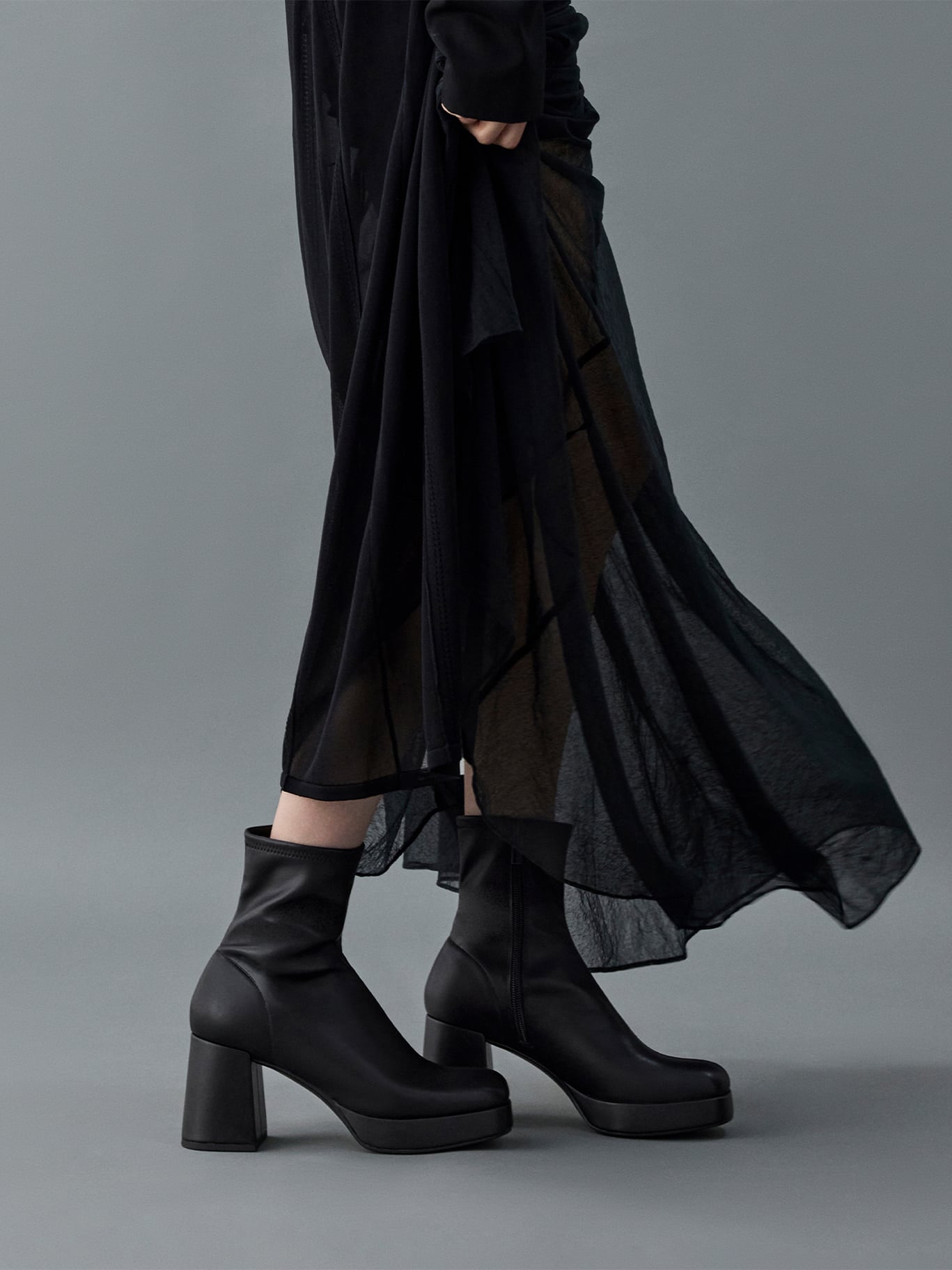 プラットフォーム アンクルブーツ - CHARLES & KEITH