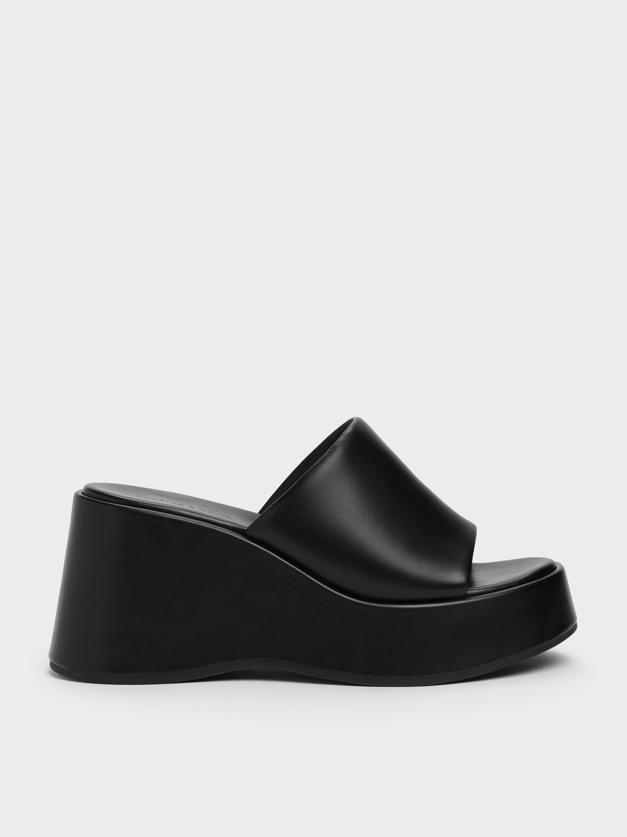 CHARLES & KEITH ワイドストラップ スカルプチュアヒールウエッジ