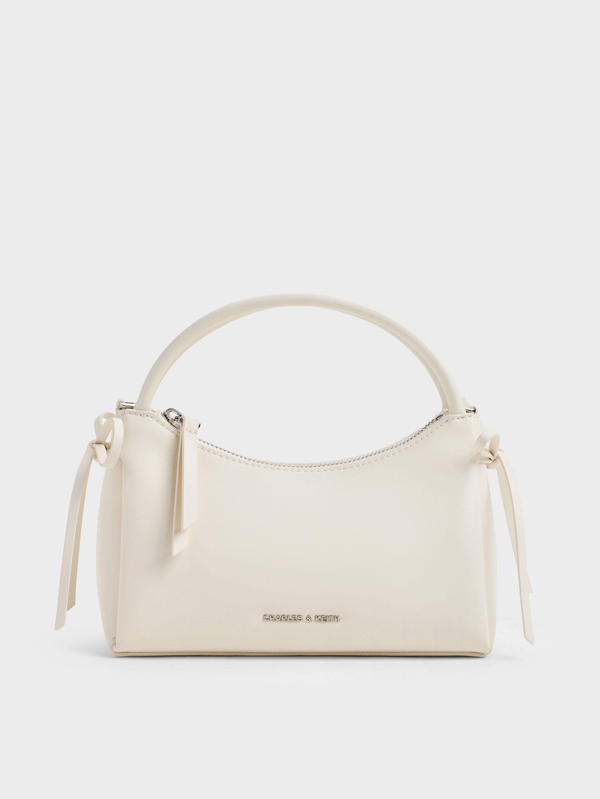 【新品未使用】 Hazel ヘーゼル ボウホーボーバッグ - クリーム Hazel ヘーゼル ボウホーボーバッグ - クリーム | CHARLES & KEITH