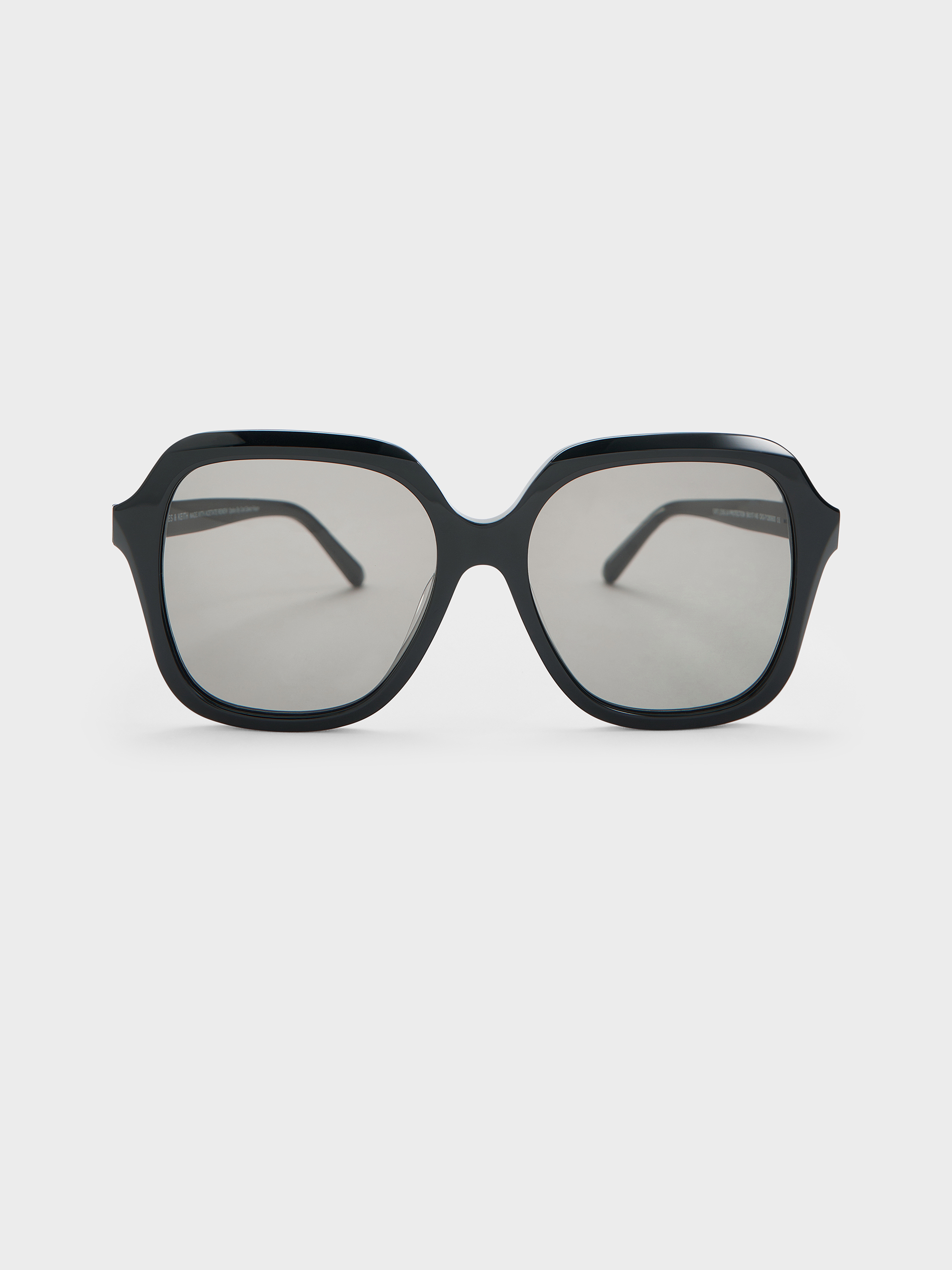 Izara イザラ アセテートバタフライサングラス - ブラック | CHARLES