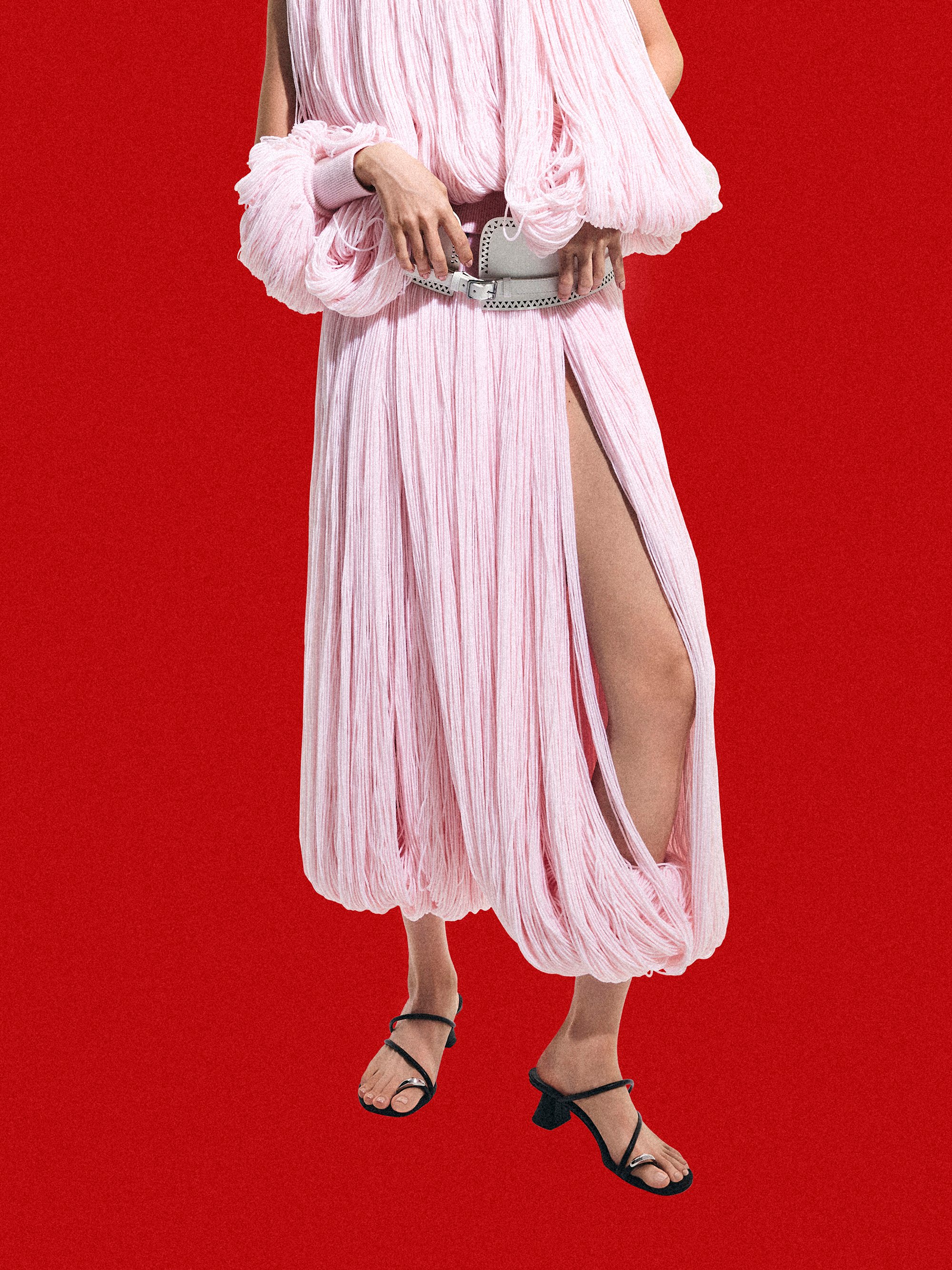 Raina レイナ メタリックアクセント ストラッピートゥリングヒールサンダル, ブラック, hi-res