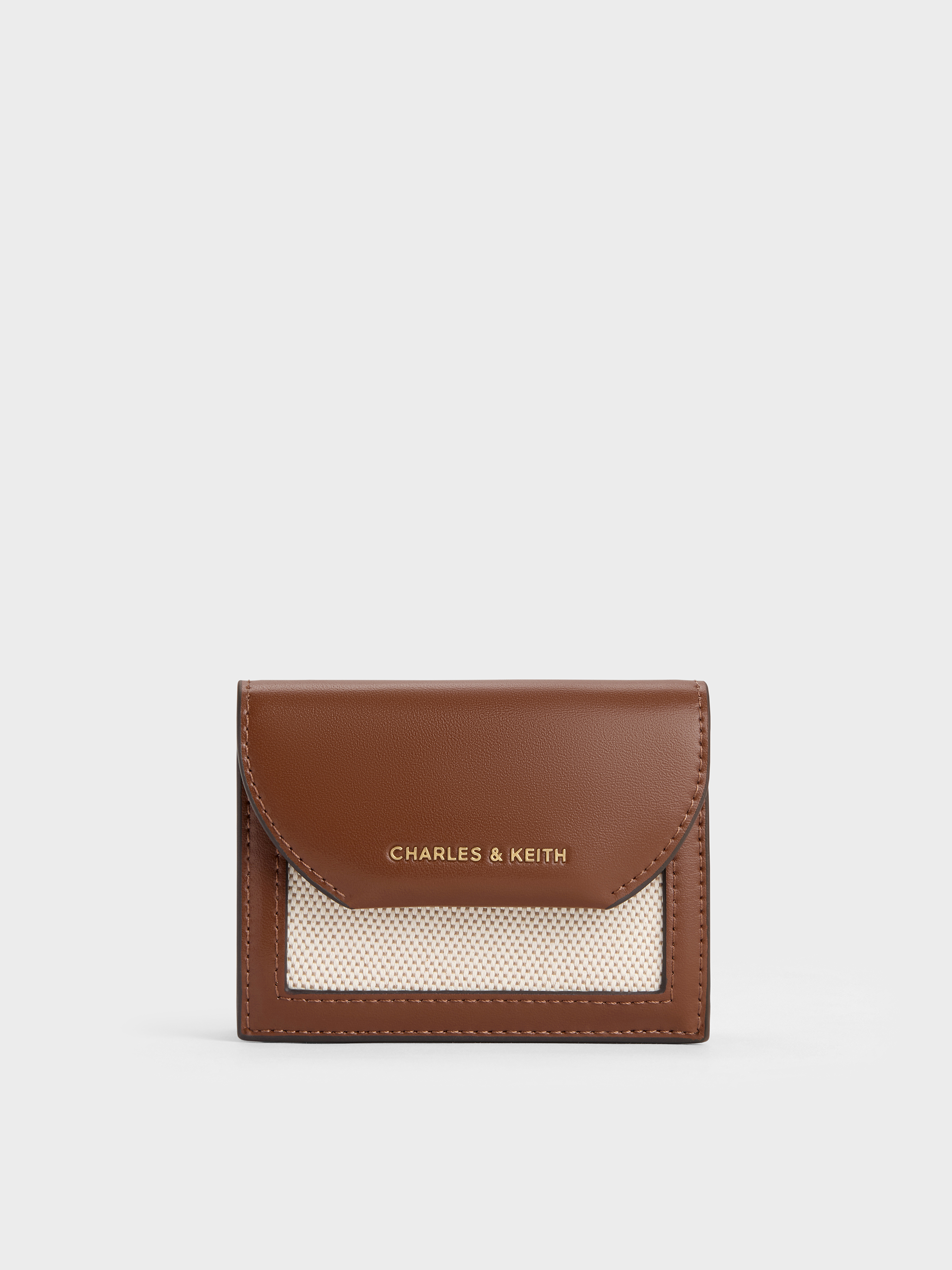 新品　CHARLES&amp;KEITH 財布　チョコレートカラー CHARLES & KEITH ミニトップジップ スモールウォレット 【再入荷